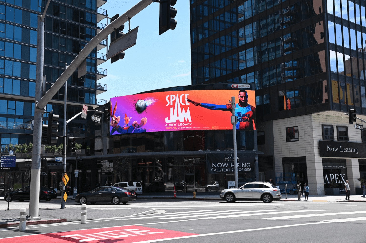 Lo mejor de OOH/DOOH en 16 preguntas (resumidas en un Top 5 que importa a tu CMO)